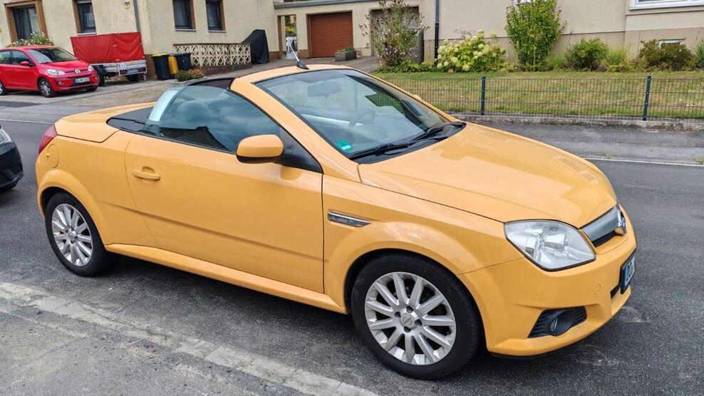 Opel Tigra 161.500 km 2.400 € Dortmund 44379