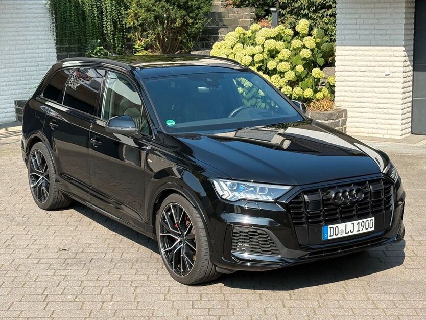 Audi Q7 27.811 km 69.999 € Dortmund 44265