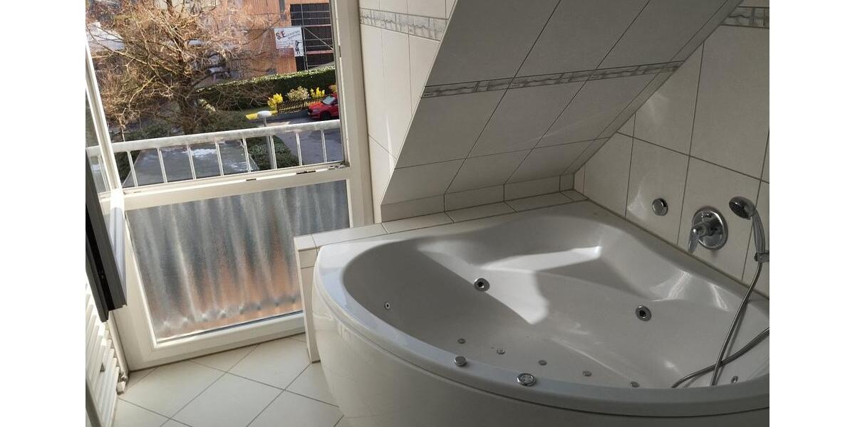 Maisonettenwohnung Wuppertal Gemarkung Ronsdorf - 4 Zimmer, 106 m&sup2;, 299.000&euro; | Angebot:25178782