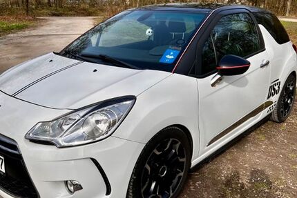 Citroen DS3 155.300 km 5.499 &euro; Oberhausen 46119