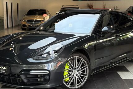 Porsche Panamera 100.000 km 62.850 € Mülheim an der Ruhr 45472