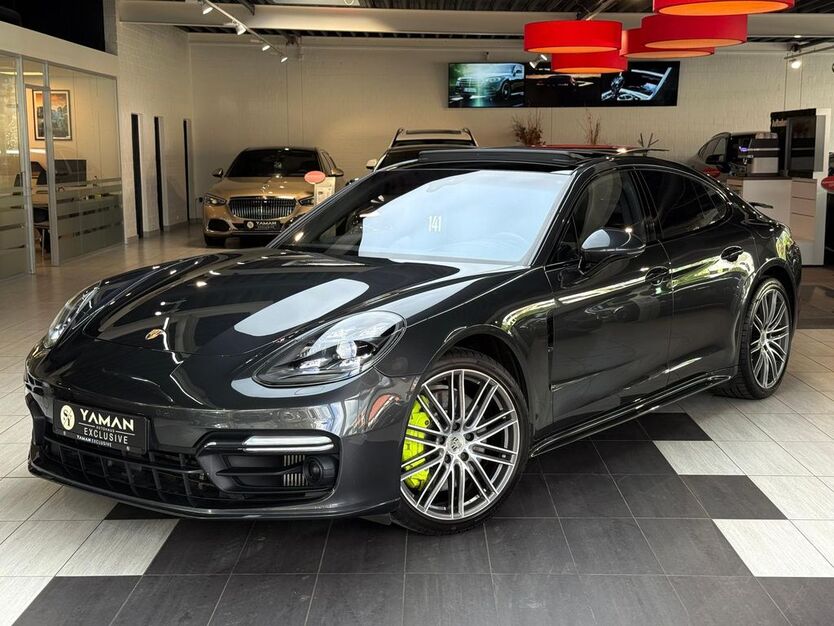 Porsche Panamera 100.000 km 62.850 € Mülheim an der Ruhr 45472