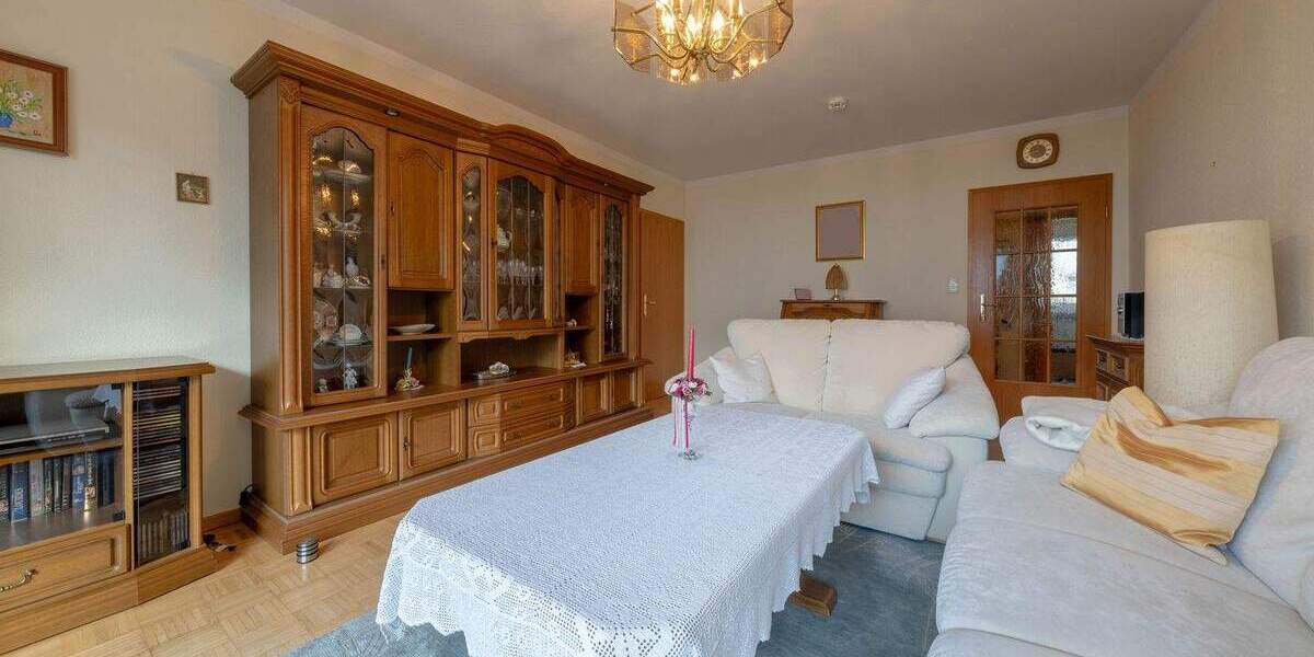 Wunderschöne 3-Zimmerwohnung mit viel Charme 3 zimmer