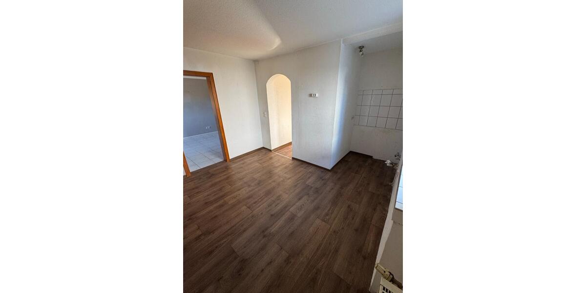 Dachgeschoßwohnung Hagen Hohenlimburg - 2 Zimmer, 51 m&sup2;, 330&euro; | Angebot:25645324