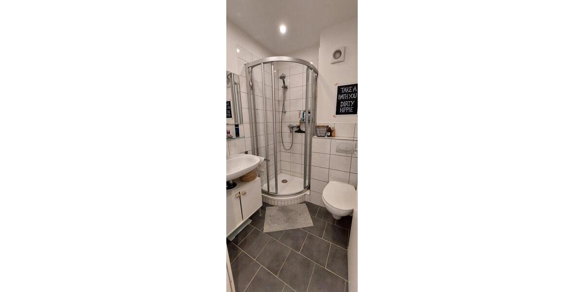 Charmantes, lichtdurchflutetes Appartement am Nützenberg 1 zimmer