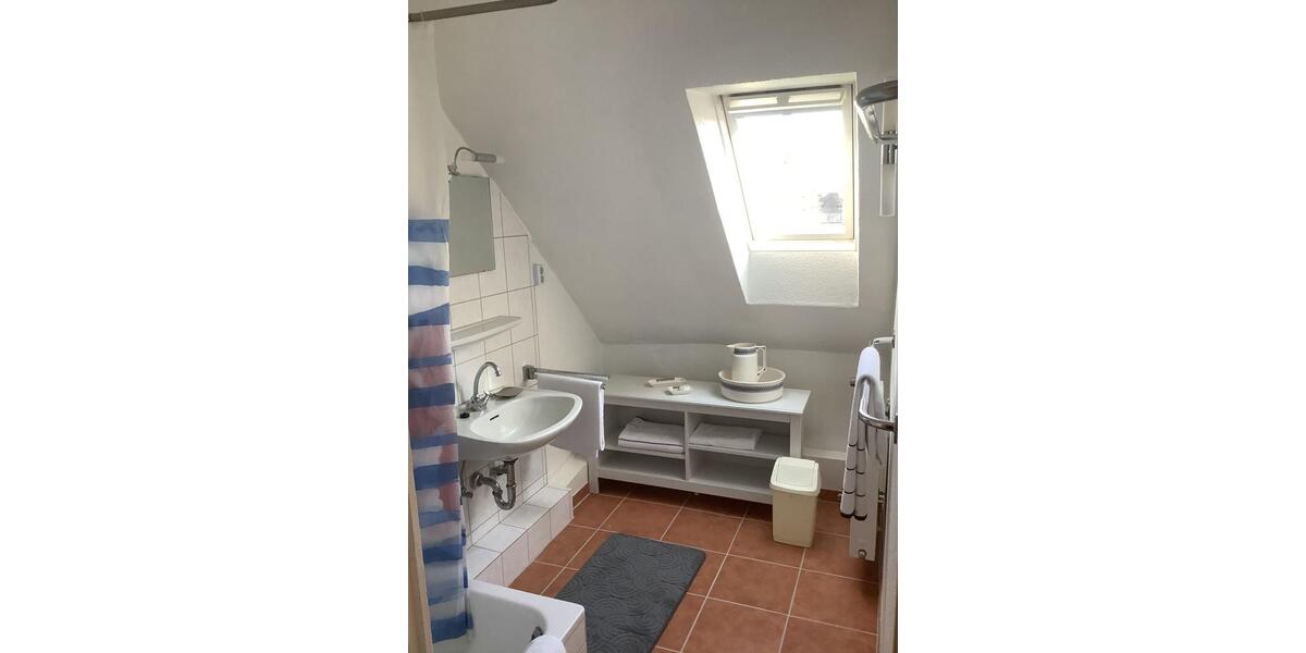 Dachgeschoßwohnung Herten - 1 Zimmer, 41 m&sup2;, 400&euro; | Angebot:25759354