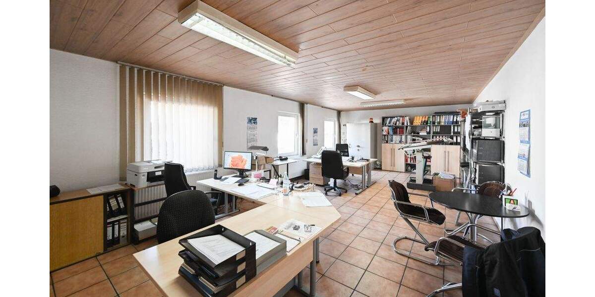 Gewerbeobjekt Hattingen Bredenscheid-Stüter - 2.300&euro; | Angebot:25630407