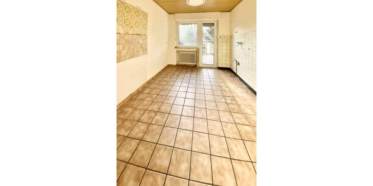 GENIESSEN SIE ZENTRALITÄT UND EIN GROSSZÜGIGES WOHNEN! 5 zimmer