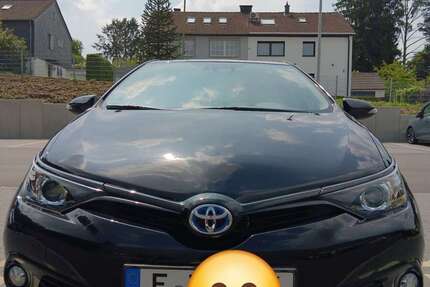 Toyota Auris 73.000 km 15.200 € Stoppenberg (Essen) 45141