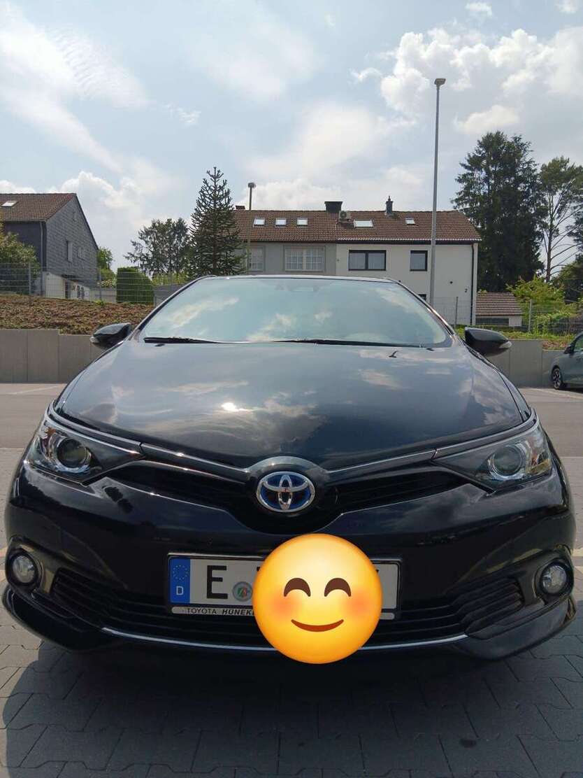 Toyota Auris 73.000 km 15.200 € Stoppenberg (Essen) 45141