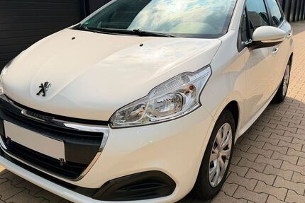 Peugeot 208 111.450 km 7.750 &euro; Dortmund 44141