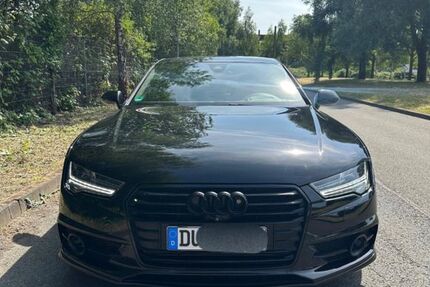 Audi A7 230.000 km 21.000 € Duisburg 47137