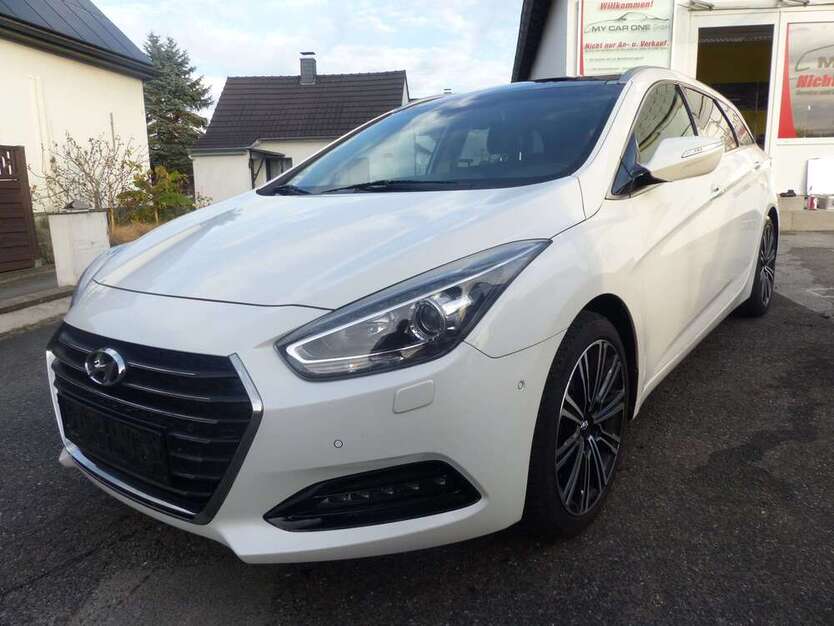 Hyundai i40 187.000 km 9.350 € Mulheim an der ruhr 45481