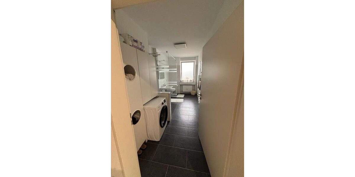 Etagenwohnung Gladbeck Mitte - 2 Zimmer, 86 m&sup2;, 640&euro; | Angebot:25780272