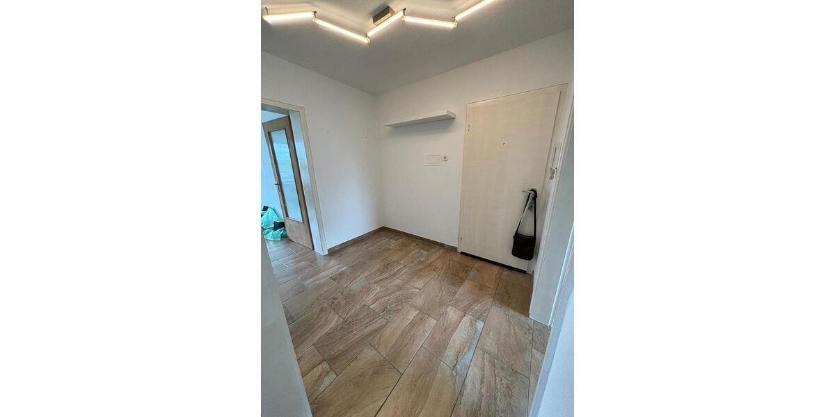 Schöne 2,5 Zimmer Immobilie mit Balkon, Do-Lüdo 2 zimmer