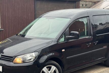 VW Caddy 194.000 km 9.900 € Duisburg 47179