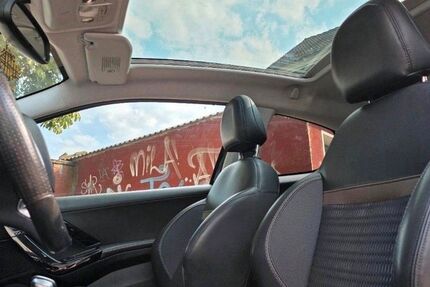 Peugeot 208 130.000 km 4.200 &euro; Dortmund 44369