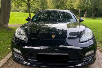 Porsche Panamera 129.836 km 29.000 € Kamp Lintfort 47475