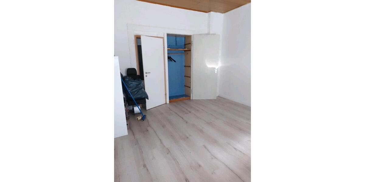 Erdgeschoßwohnung Wuppertal Gemarkung Langerfeld - 1 Zimmer, 40 m&sup2;, 410&euro; | Angebot:25749481