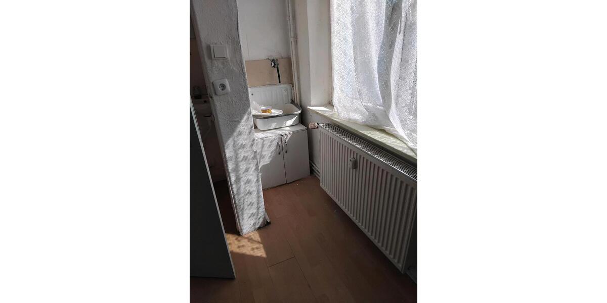 Erdgeschoßwohnung Bochum Bochum-Mitte - 1 Zimmer, 15 m&sup2;, 250&euro; | Angebot:26405970