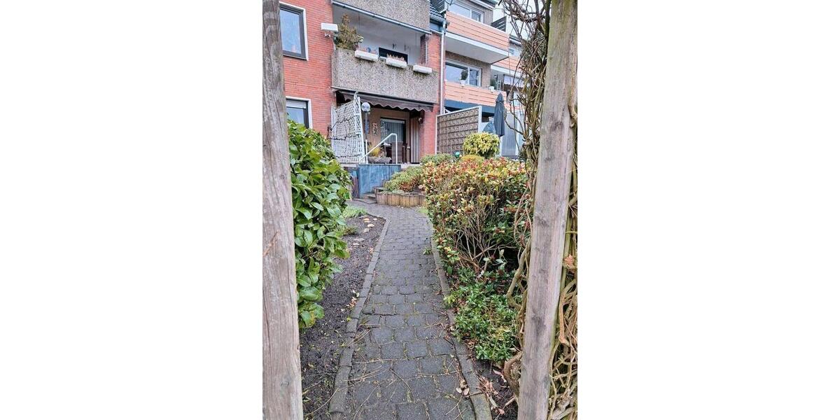 Erdgeschoßwohnung Oberhausen Schmachtendorf - 2.5 Zimmer, 90 m&sup2;, 229.000&euro; | Angebot:26721501