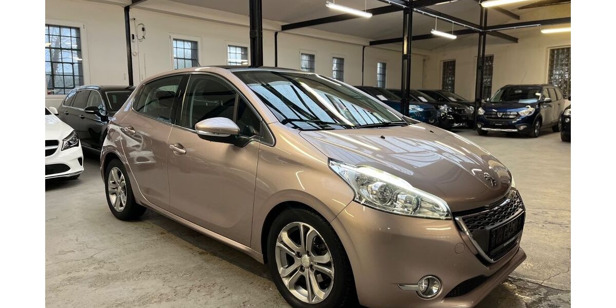 Peugeot 208 57.400 km 6.870 &euro; Velbert 42551