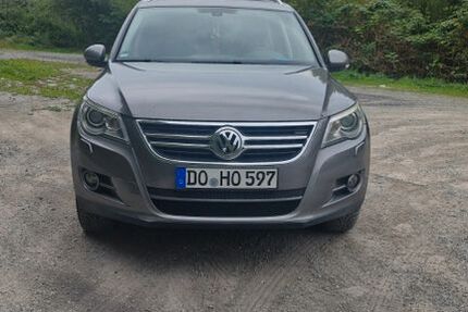VW Tiguan 190.000 km 4.800 &euro; DORTMUND 44137