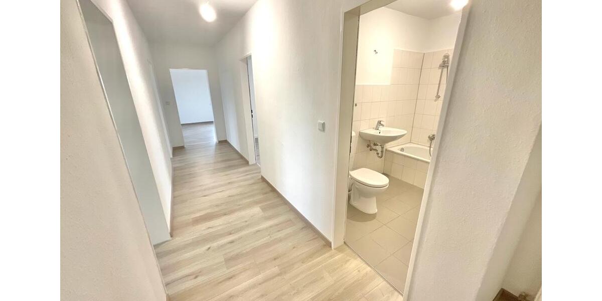 Etagenwohnung Castrop-Rauxel Bladenhorst - 3 Zimmer, 76 m&sup2;, 649&euro; | Angebot:26646875
