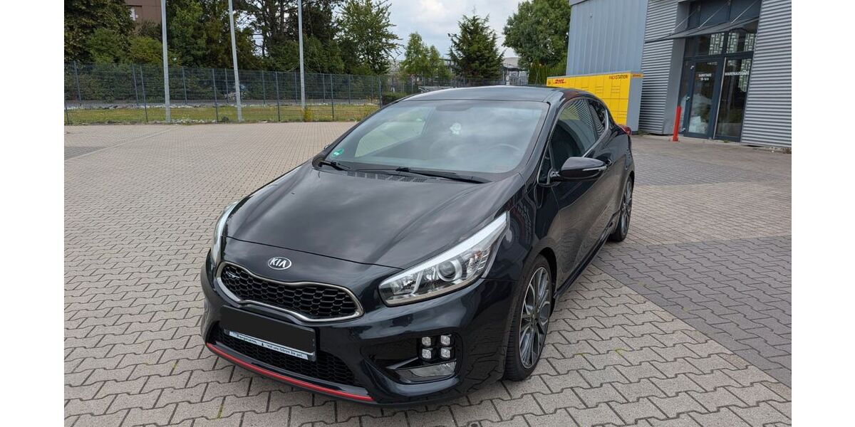 Kia pro ceed / ProCeed 111.600 km 8.500 &euro; Herne 44625