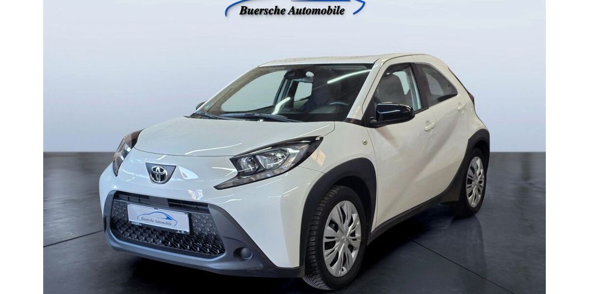 Toyota Aygo (X) 26.700 km 9.200 &euro; Gelsenkirchen 45897