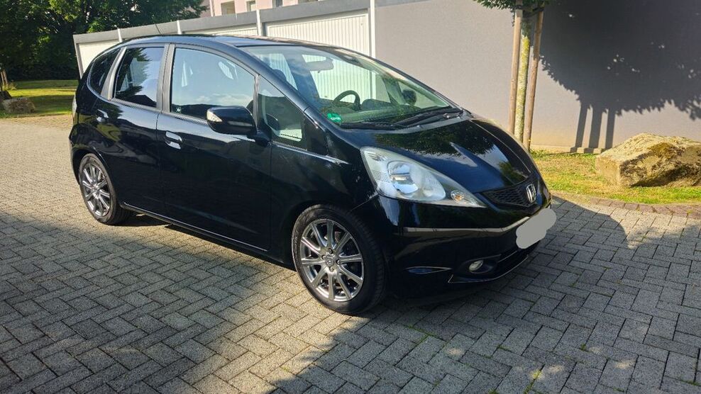 Honda Jazz 114.000 km 6.300 € Essen 45144