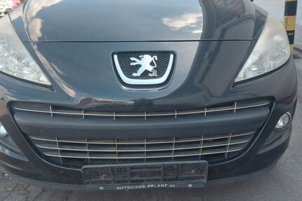 Peugeot 207 170.000 km 750 &euro; Holzwickede 59439
