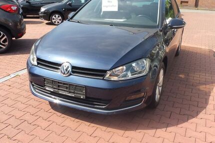 VW Golf 89.000 km 11.490 &euro; Oberhausen 46045