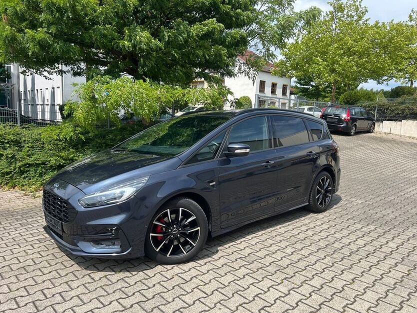 S-Max