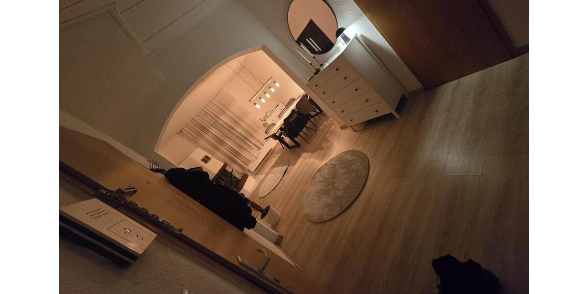 Wohnung zu vermieten Erdgeschoss mit Terrasse, Garage 3 zimmer