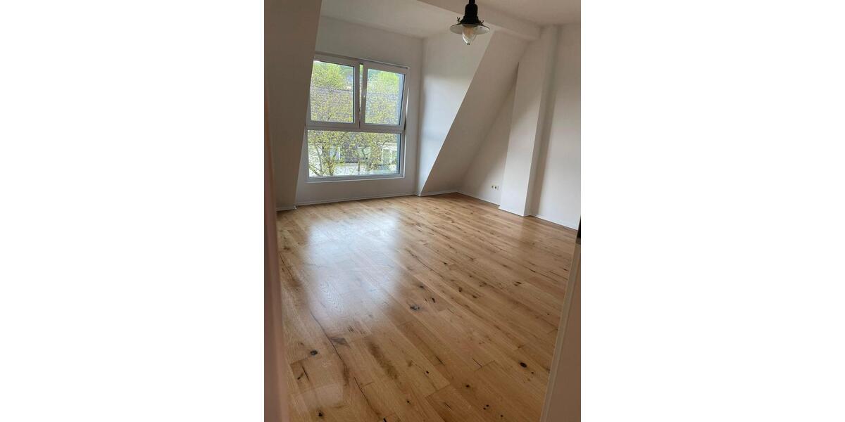 Dachgeschoßwohnung Hagen Hagen-Nord - 2 Zimmer, 60 m&sup2;, 699&euro; | Angebot:26180123