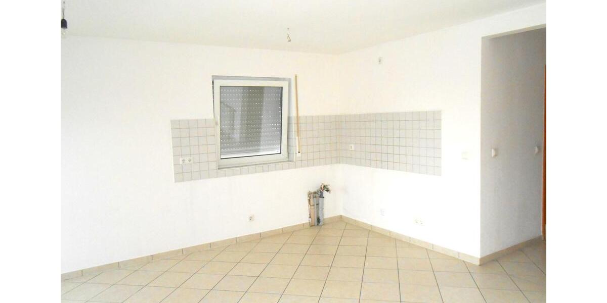 3-Zimmer-Wohnung auf zwei Ebenen mit Balkon und Stellplatz 3 zimmer