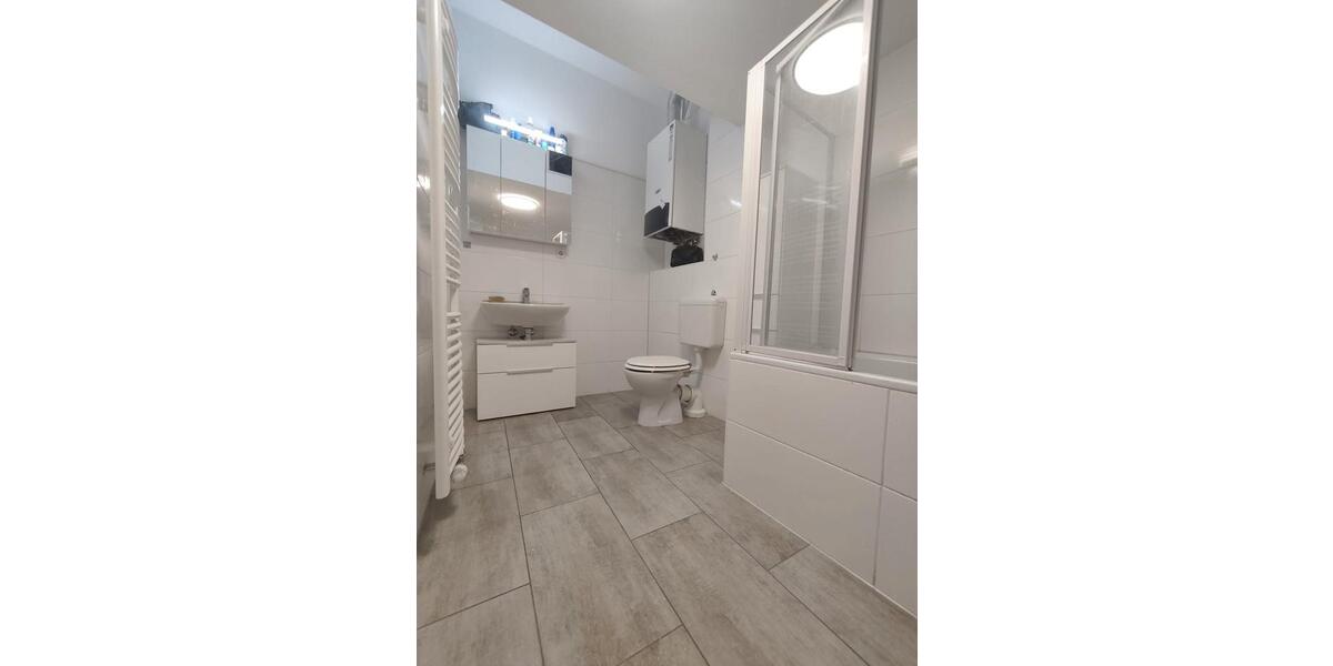 Etagenwohnung Dortmund Brackel - 4 Zimmer, 104 m&sup2;, 400&euro; | Angebot:26221223
