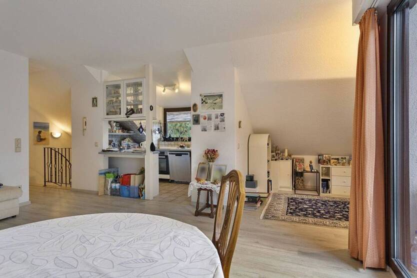 Großzügiges Einfamilienhaus mit ELW und tollem Grundstück in Tönisheide