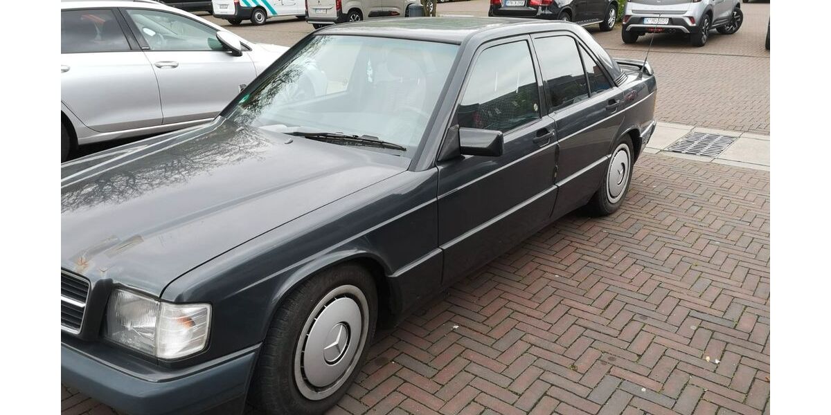 Mercedes-Benz 190 145.200 km 5.900 &euro; Herne 44651