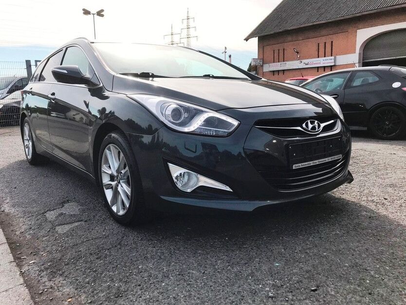 Hyundai i40 217.476 km 7.999 € Unna 59425