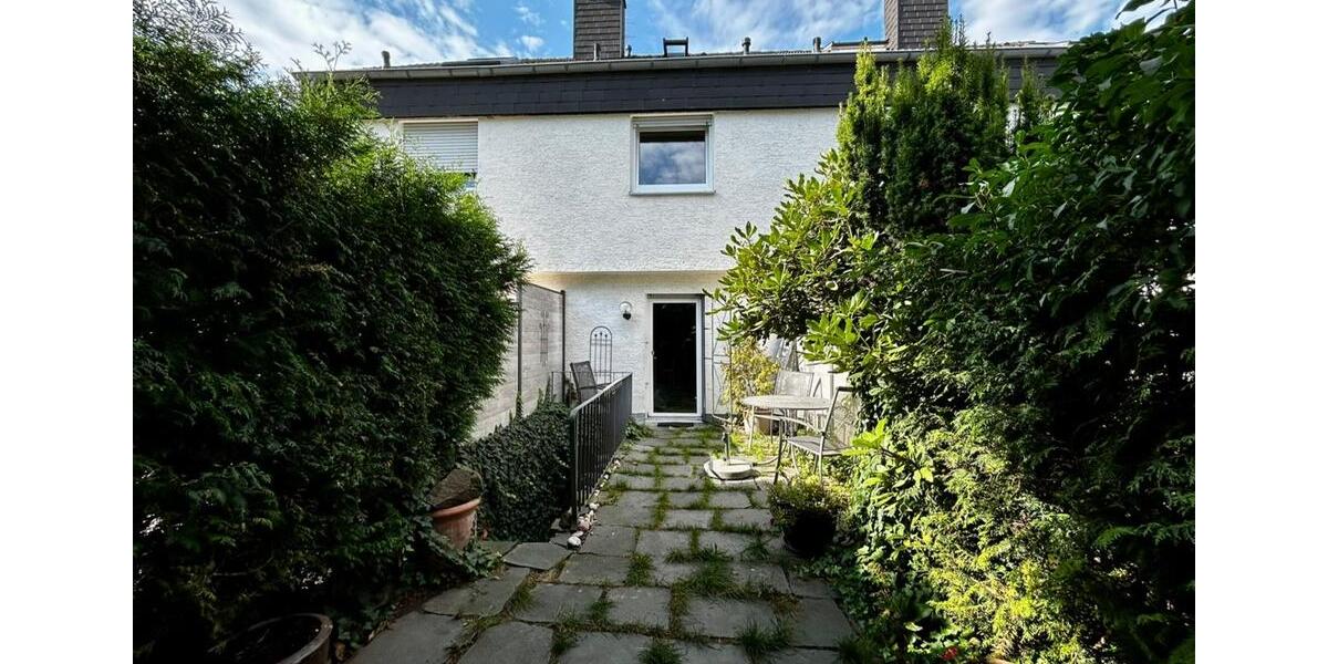 Reihenhaus Dortmund Brackel - 3 Zimmer, 83 m&sup2;, 1.200&euro; | Angebot:25070460