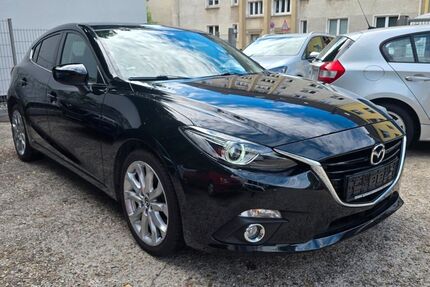 Mazda 3 134.000 km 10.900 &euro; Essen 45144