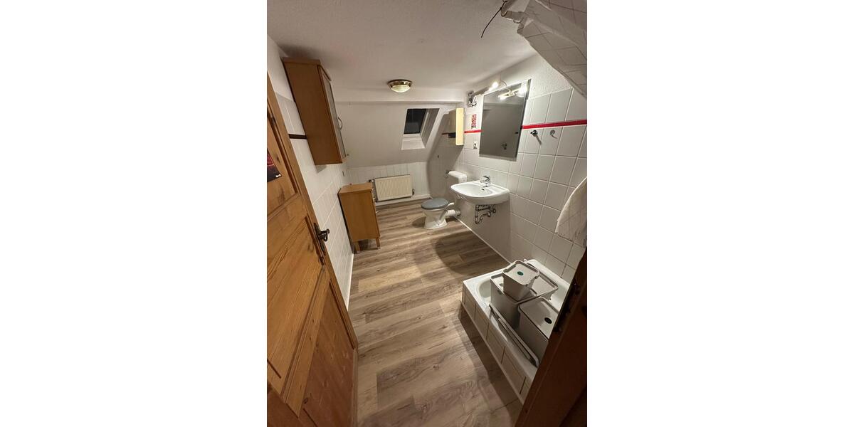 Dachgeschoßwohnung Dortmund Eving - 1 Zimmer, 50 m&sup2;, 410&euro; | Angebot:26247422
