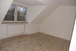 Dachgeschoßwohnung Bochum Günnigfeld - 3.5 Zimmer, 73 m&sup2;, 570&euro; | Angebot:25050798