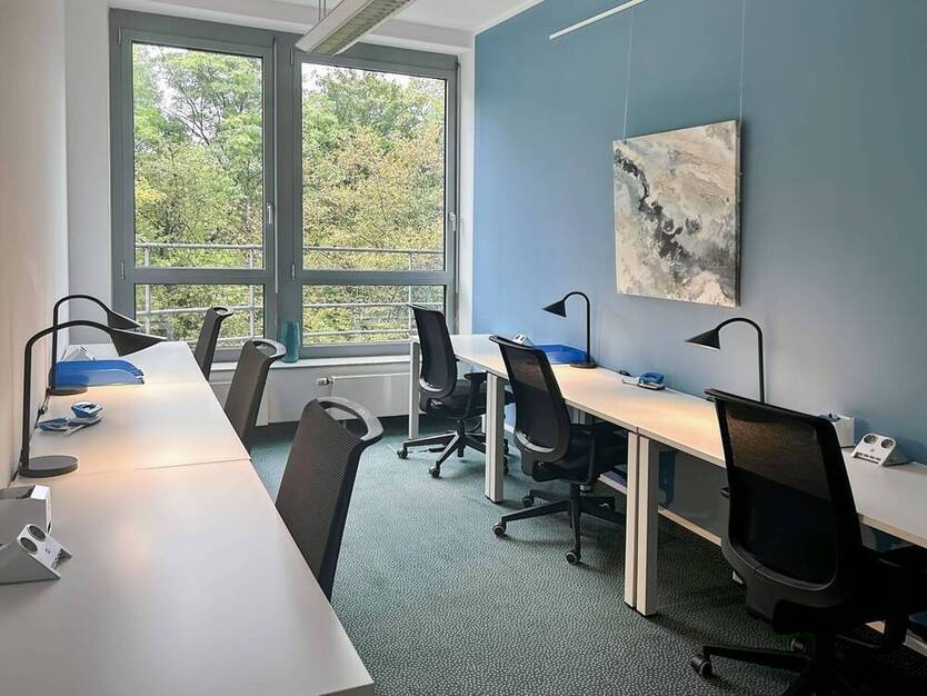 Voll ausgestatteter privater Büroraum für Sie und Ihr Team 30 sqm in HQ Ruhrallee