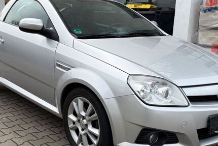 Opel Tigra 157.714 km 2.499 &euro; Dortmund 44379