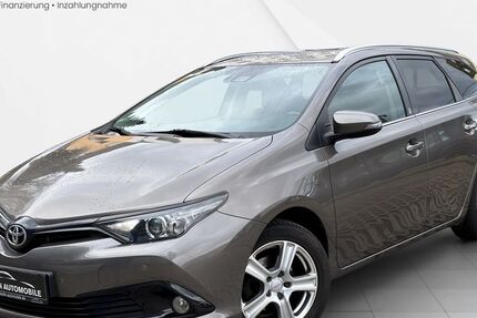 Toyota Auris 180.056 km 8.900 &euro; Hagen 58135