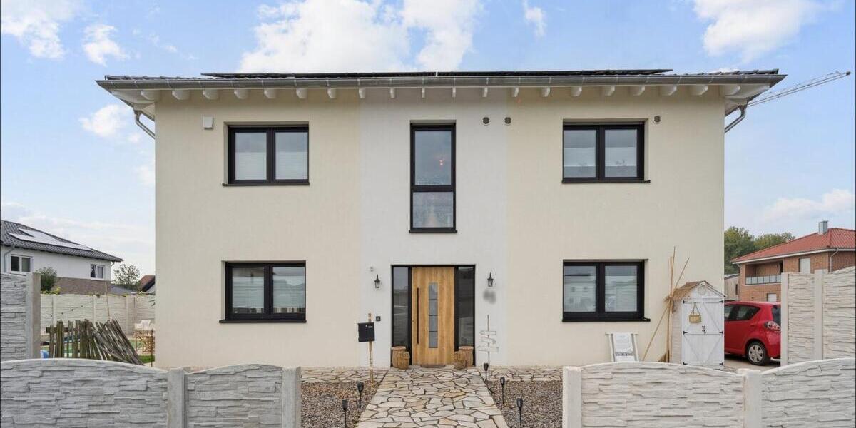 Attraktives Zweifamilienhaus in Olfen–modern, nachhaltig und mit KfW 40+ Standard 8 zimmer