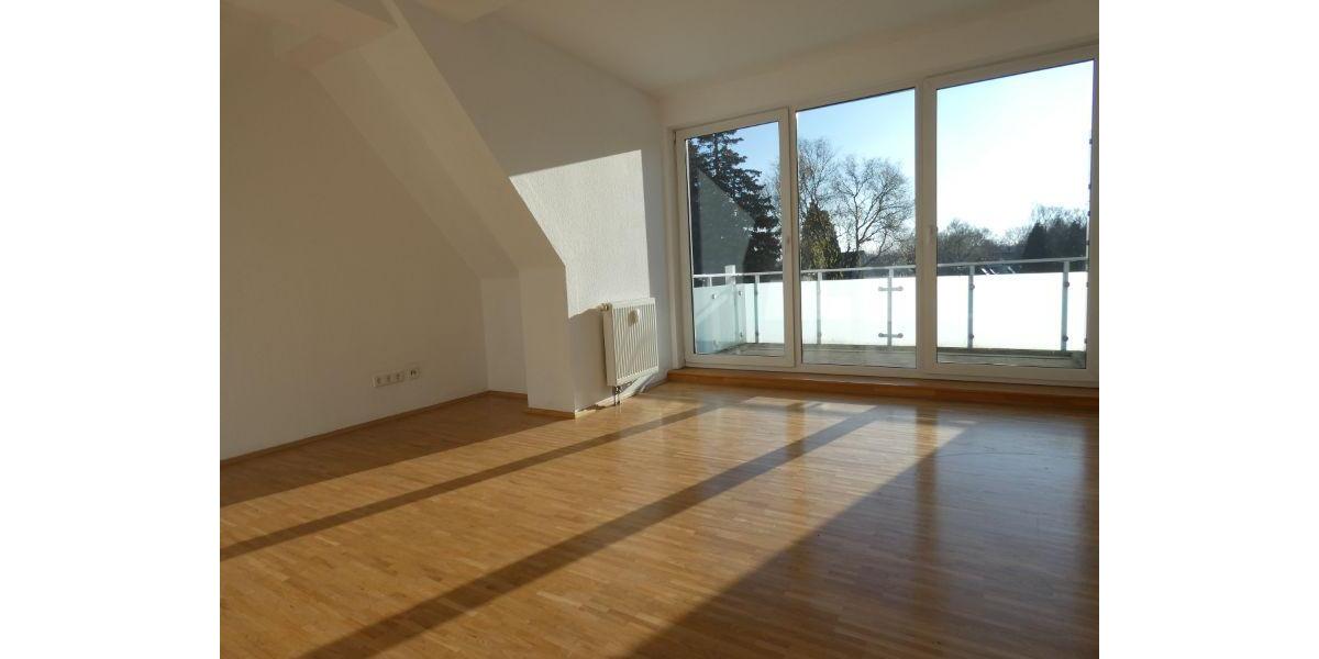 Dachgeschoßwohnung Essen Stadtbezirk IV - 3 Zimmer, 70 m&sup2;, 737&euro; | Angebot:26464148